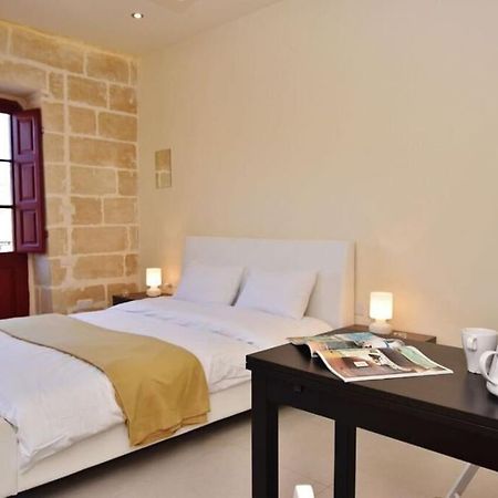 Vallettastay - Lucky Star Studio Apartment 302 Εξωτερικό φωτογραφία
